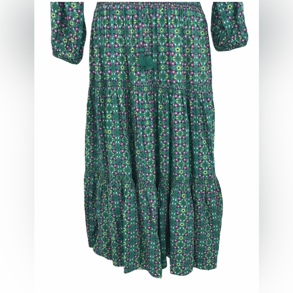 Matilda Jane Age of Aquarius Midi Dress Womens Size Large Floral Pin Tuck
Bodice - Picture 6 of 10